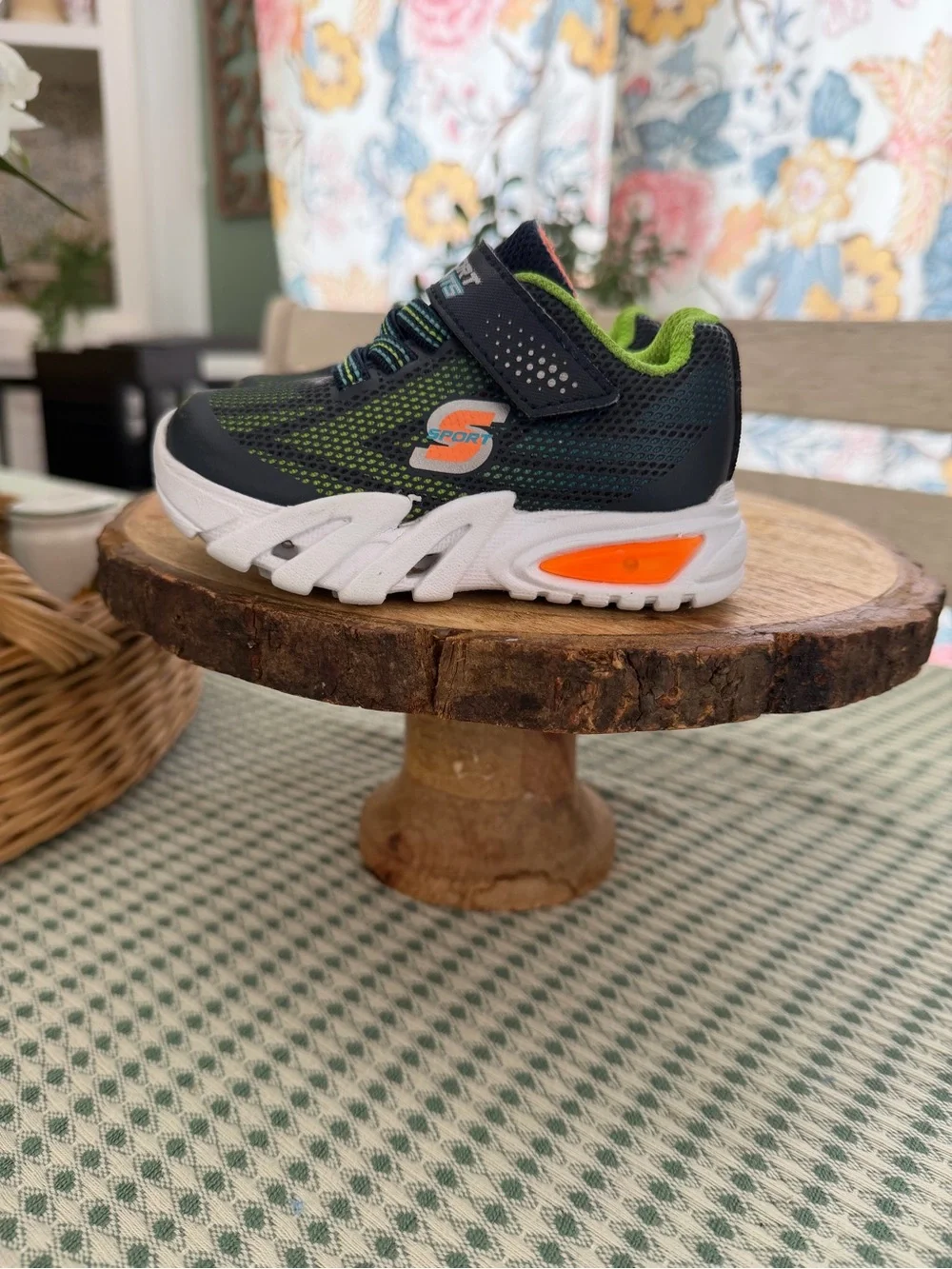 Skechers S Sport Toddler Boy Sneakers Light Up Size 5 Sneakers